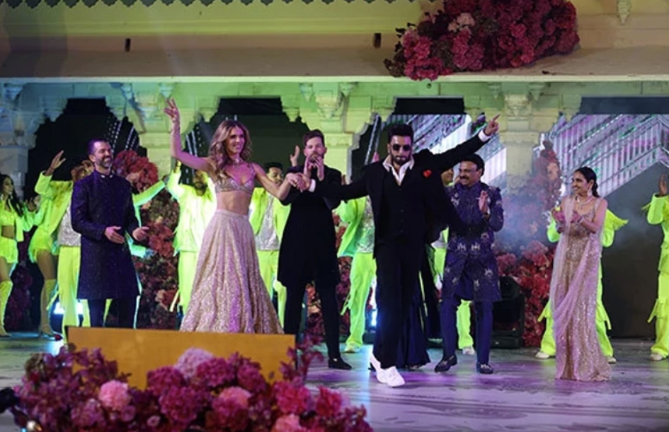 Məşhur milyarderin toyunda oxudu, bir gecədə 2 milyon dollar qazandı (FOTO)